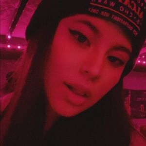 Meet your Posher, Genesis